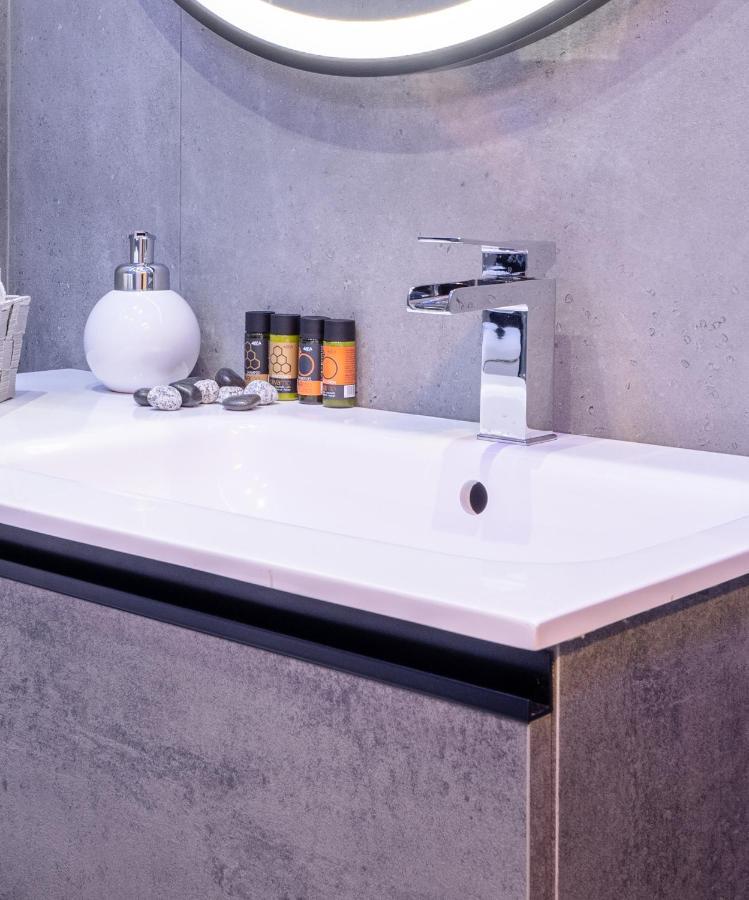 Acropolis Cozy Apartments アテネ エクステリア 写真